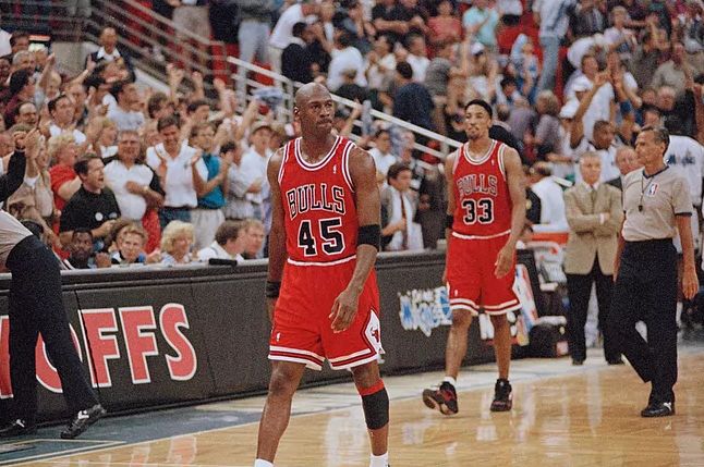 关键战布鲁克林篮网调整名单以备意大利杯,复出首秀环节打磨,质疑声四起,阵容厚度经受考验的简单介绍 关键战布鲁克林篮网调整名单以备意大利杯,复出首秀环节打磨,质疑声四起,阵容厚度经受考验的简单介绍