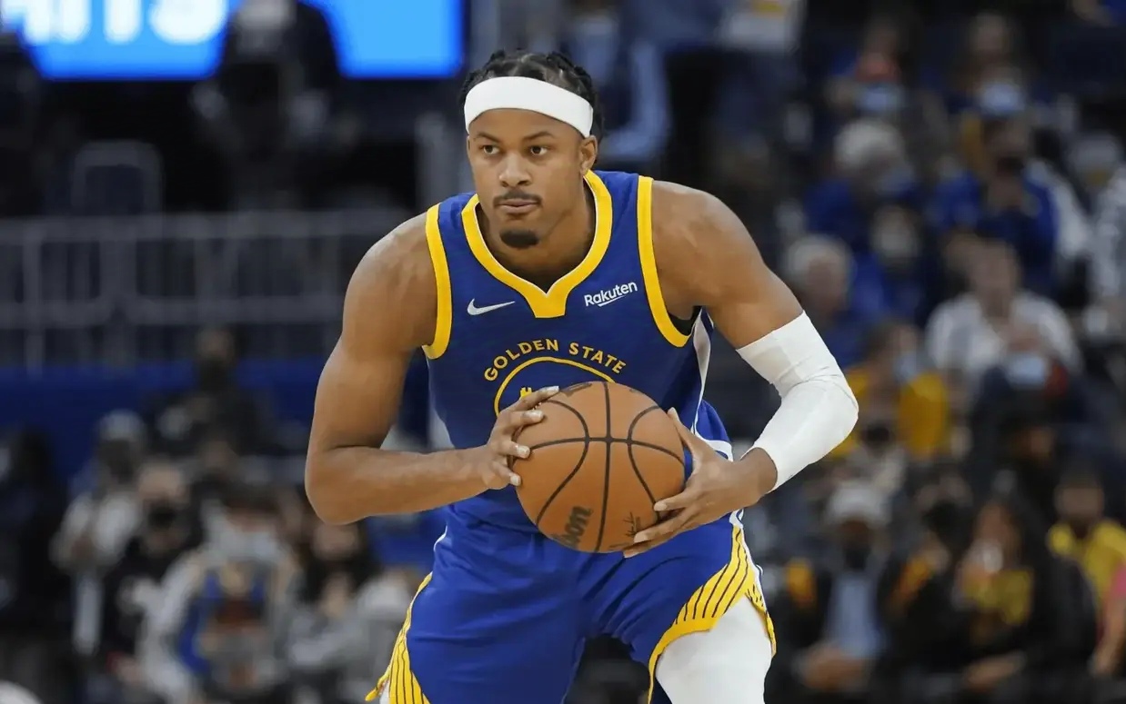 金州勇士迎全明星赛关键赛，今晨复出首秀，更衣室稳定，球探报告显示潜力的简单介绍